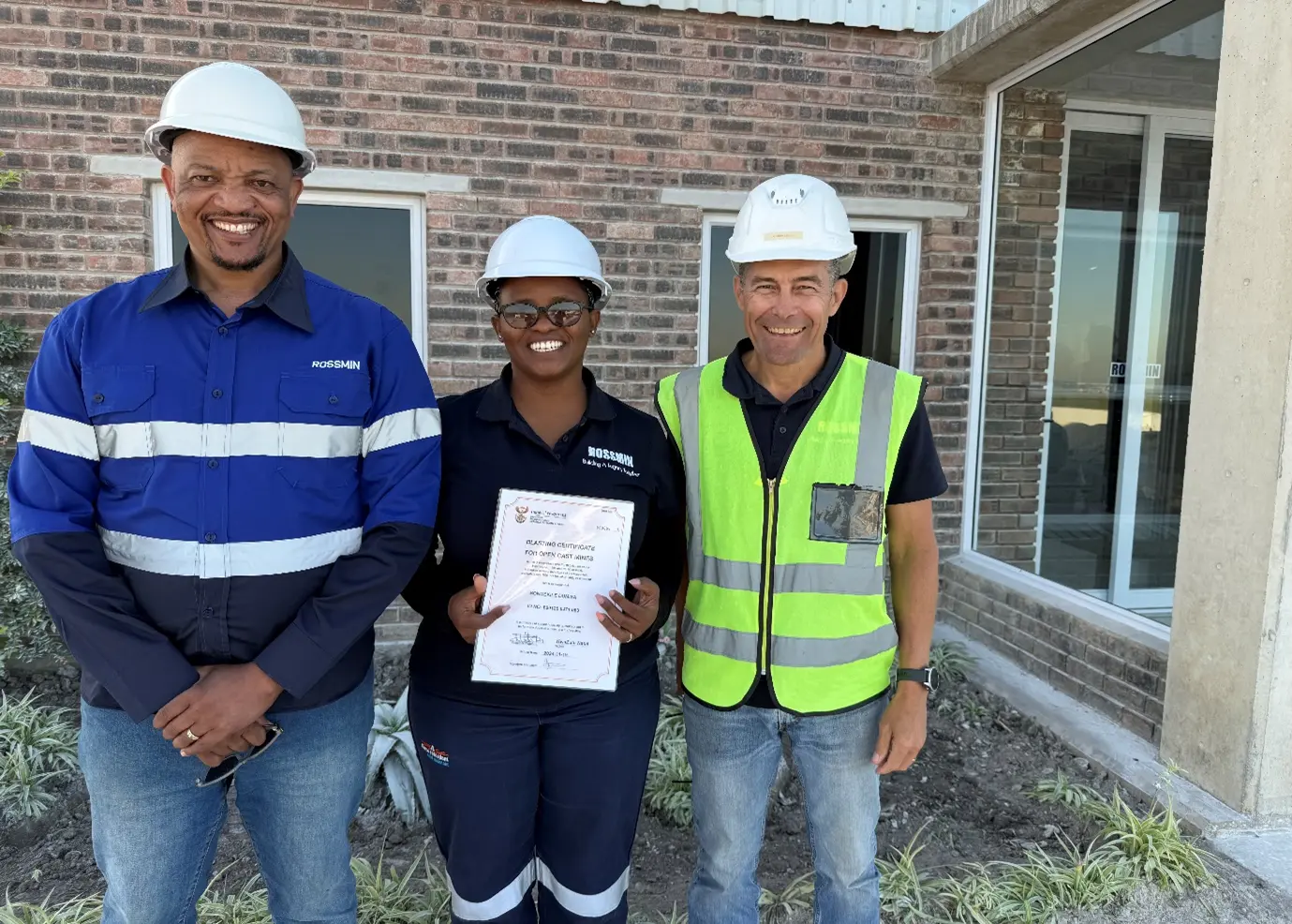 Fana Shozi (Mine Manager), Bongi Dumisa (Quarry Manager) and Laurence Stevens (General Manager)